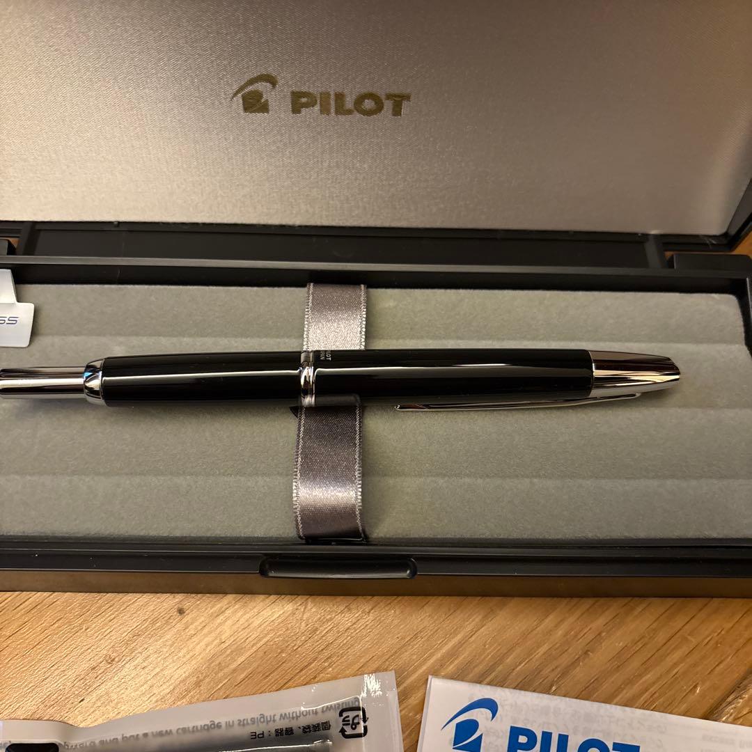 万年筆　キャップレス・デシモ　FCT-15SR 美品　F細字