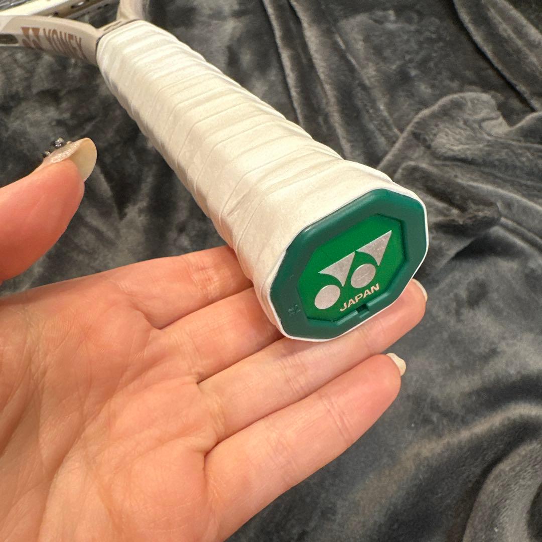 【最終値下】YONEX VCORE 100 サンドベージュG2 ※リグリップあり