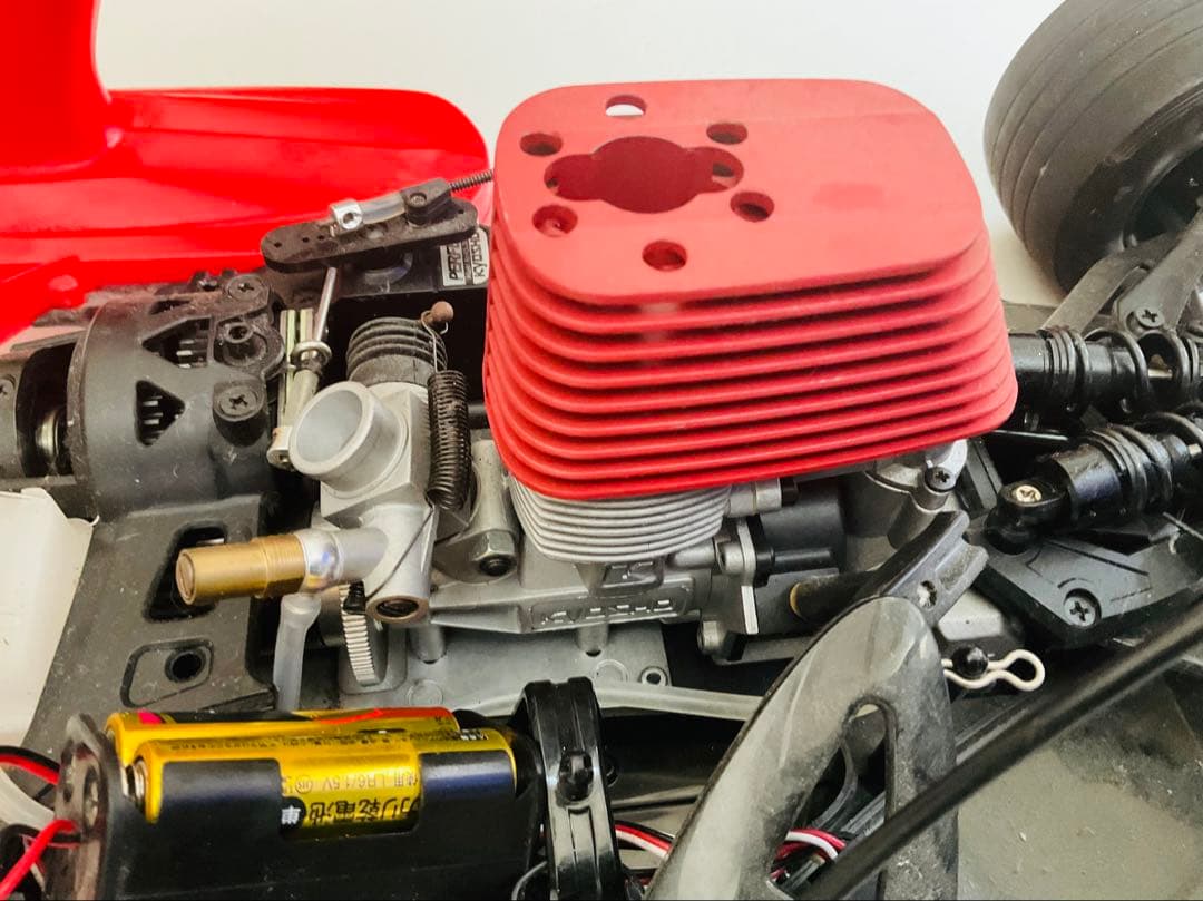 ディアゴスティィーニ　フェラーリ7/1 スケール　エンジンラジコンカー