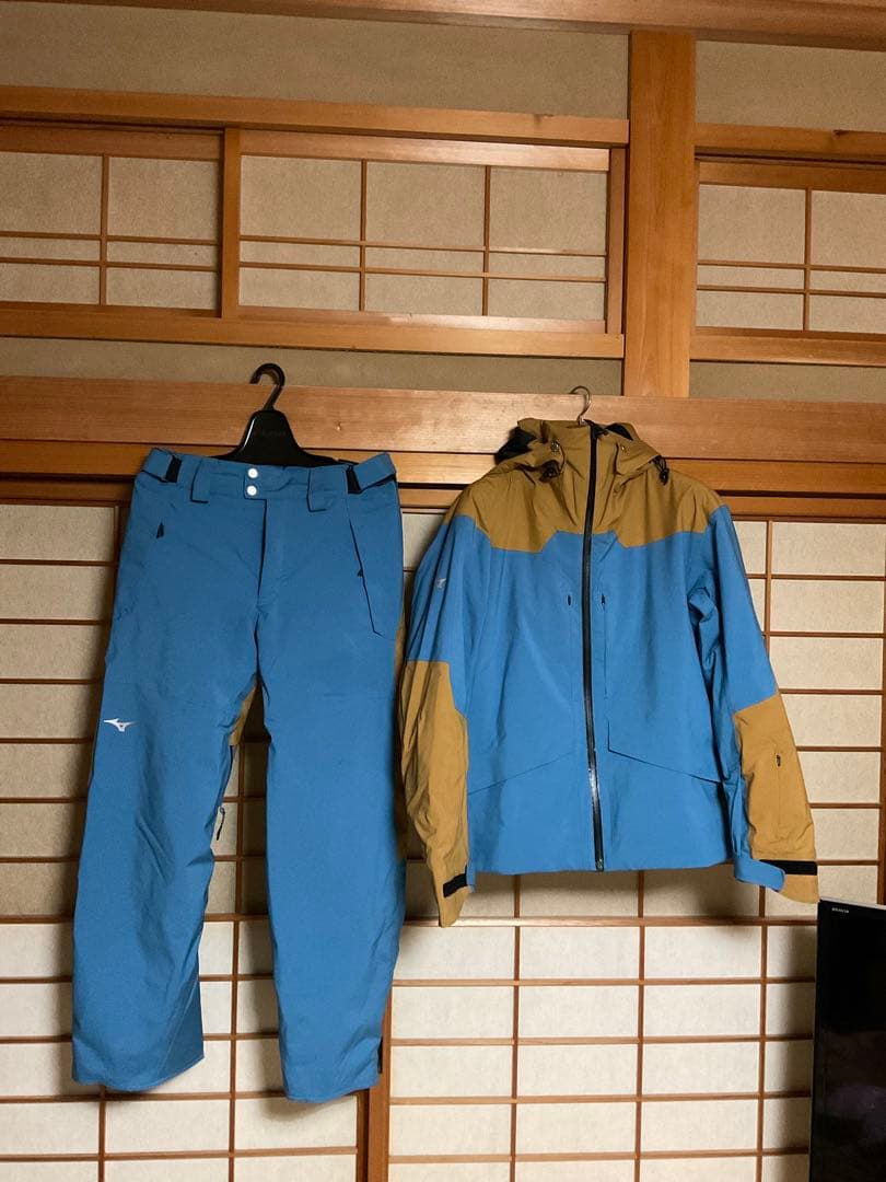 ト*ぱ様 ミズノスキーウェア上下セット Mサイズ使用5日