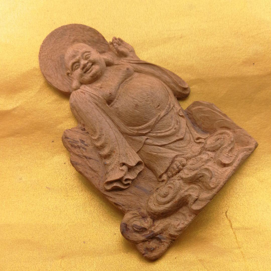 沈香持珠弥勒佛立像(整理番号:AJ16)