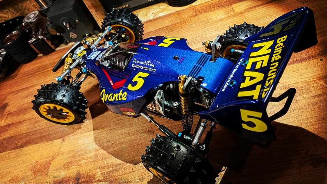 まき様納車待ちウレタン塗装仕上タミヤアバンテ希少廃盤TRE01 ファインスペック