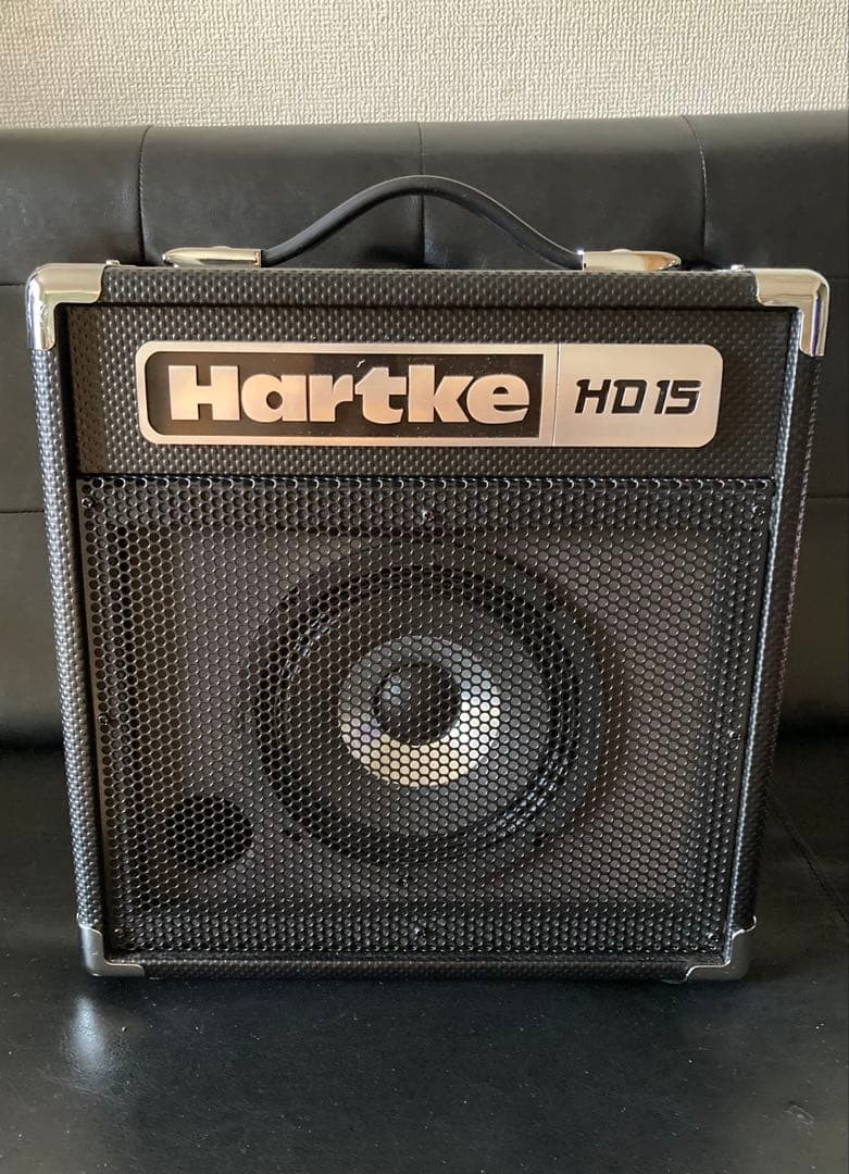 Hartke HD 15 ベースアンプ
