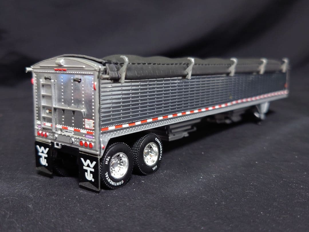 DCP1/64Peterbilt379ダイキャストプロモーショントラックミニカー