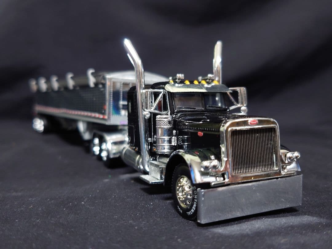 DCP1/64Peterbilt379ダイキャストプロモーショントラックミニカー
