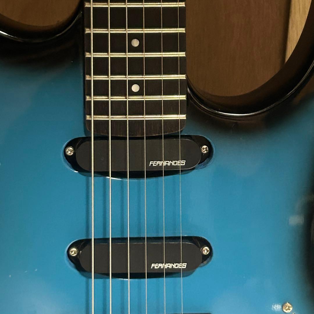 希少カラー Fernandes SSH-40 BBS ストラトキャスターアーム付