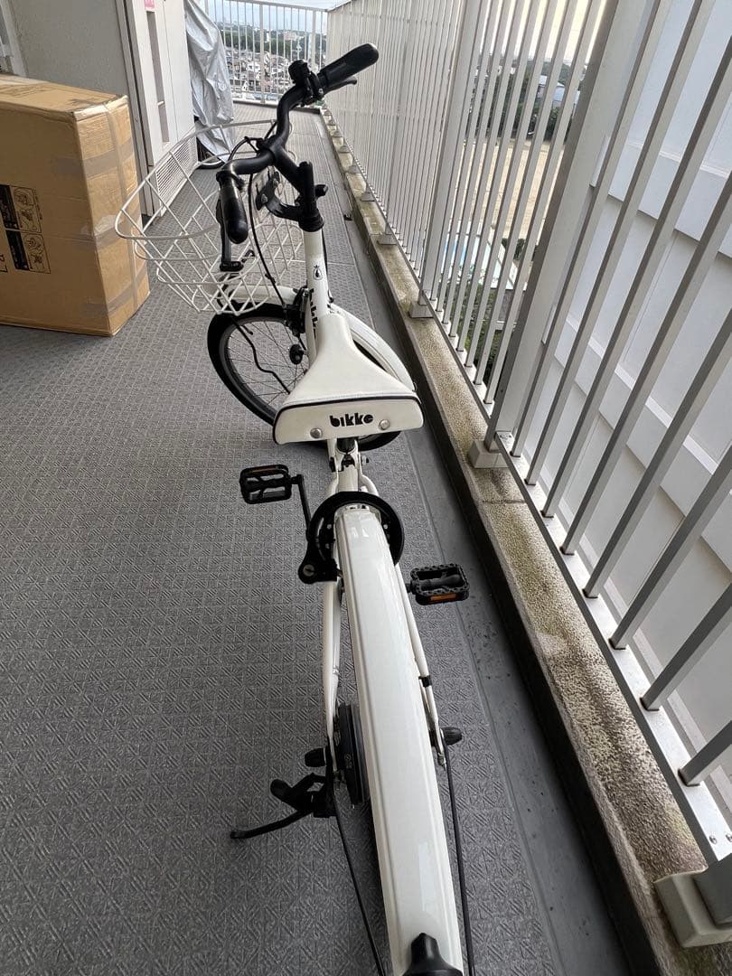 【6/10までに受け渡し希望】ブリヂストンビッケ22インチホワイト・白bikke