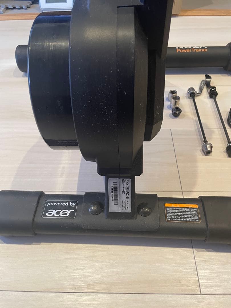 NOZA Xplova トレーニングローラー台