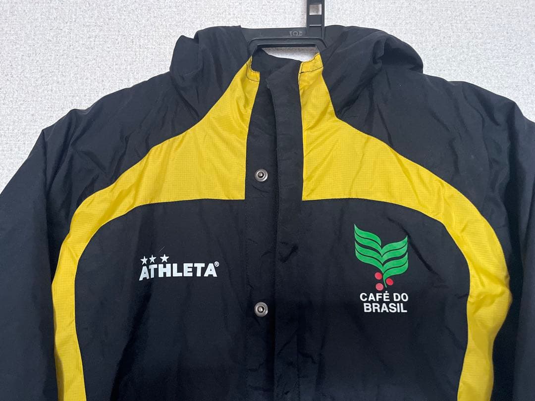 ☆USED☆ アスレタ ウインドブレーカー 140センチ ブラック