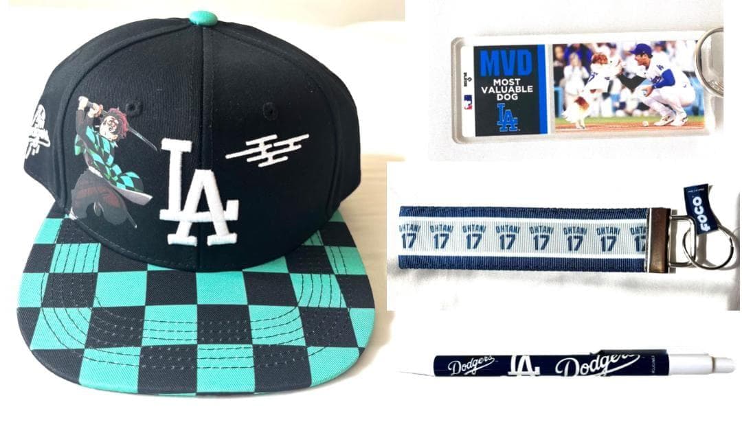 セット☆ドジャース×鬼滅の刃コラボキャップ/大谷翔平キーホルダー2個/ボールペン