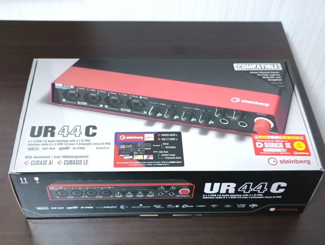 Steinberg UR44C 新品未開封