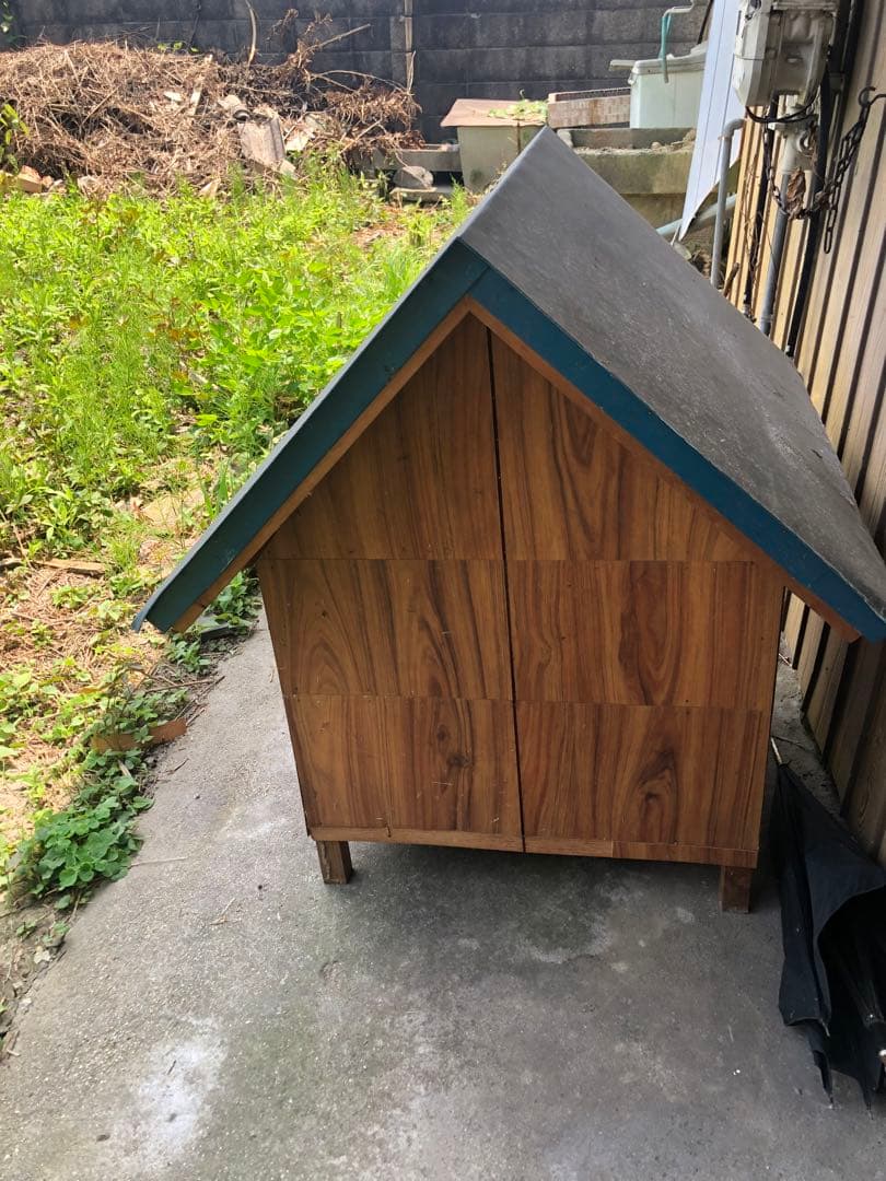 木製屋根付き犬小屋 中型犬向け