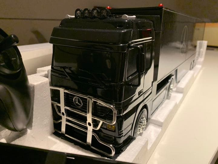 ラジコン　ベンツ　アクトロス