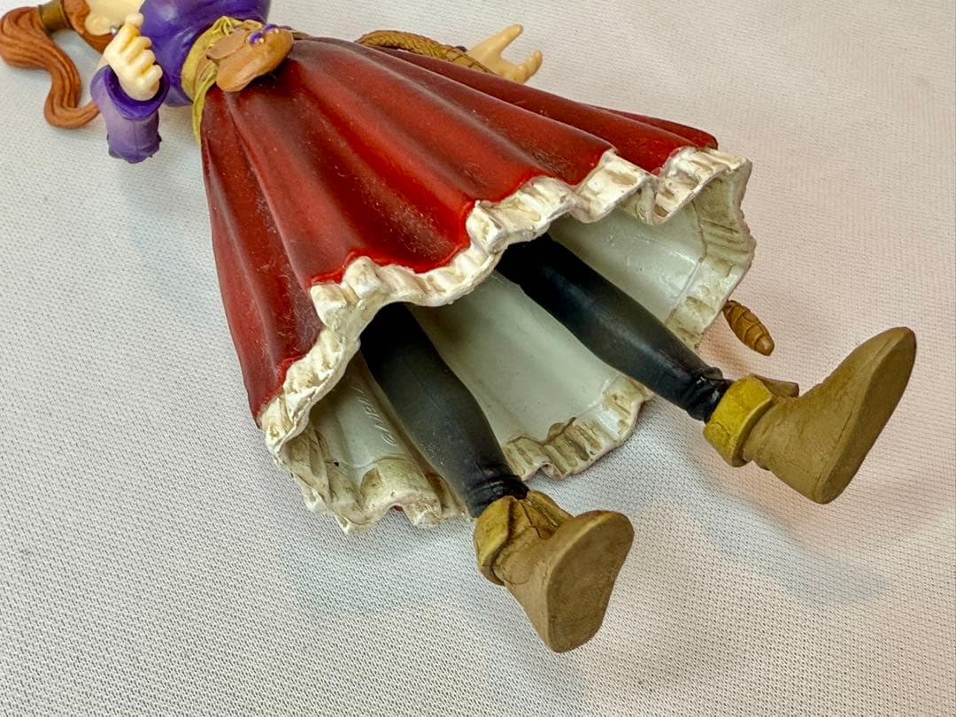 現状品　ドラゴンクエストⅧ プレイアーツ　ゼシカ