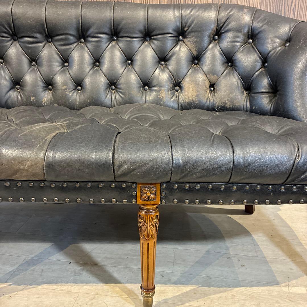 クラシックレザーソファ