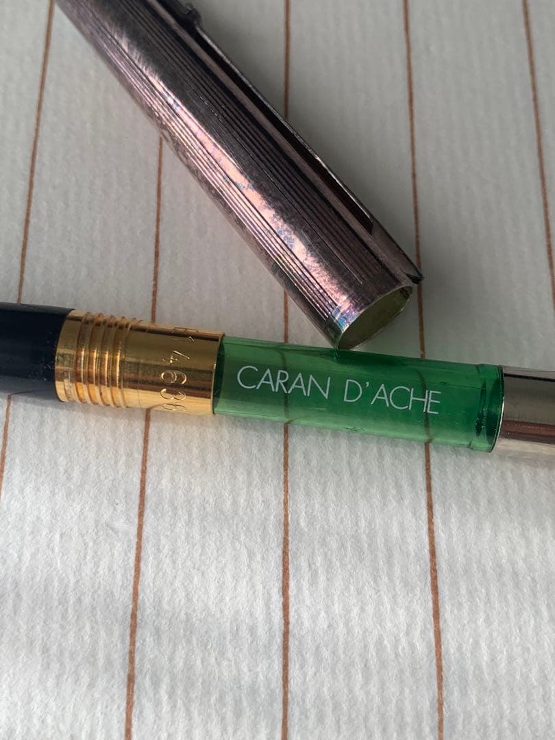 Caran d’Ache カランダッシュ 万年筆 18K