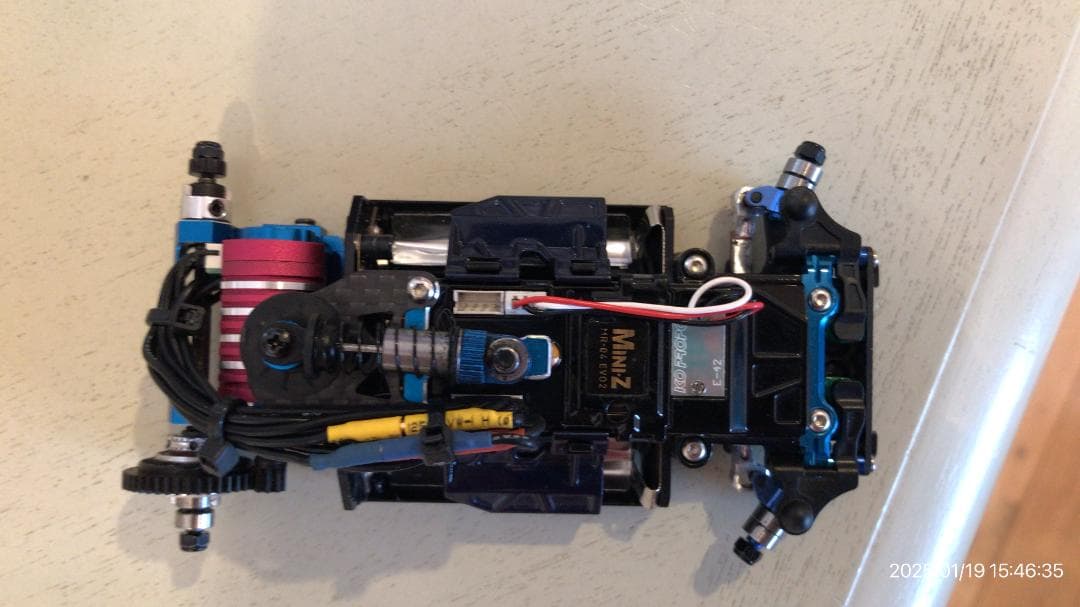 ミニッツ　MR-04　赤後期　フルオプション3万円位　ジャイロ付き　使用小