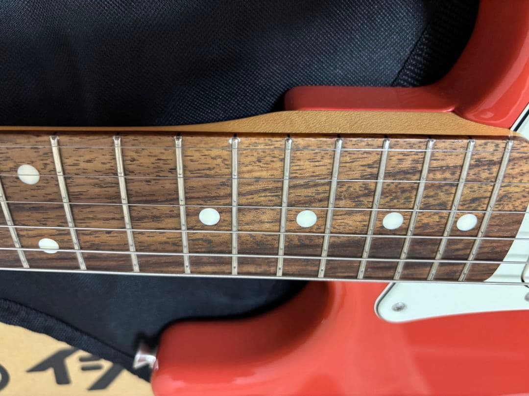 ギター Fender Made in Japan Traditional 60s