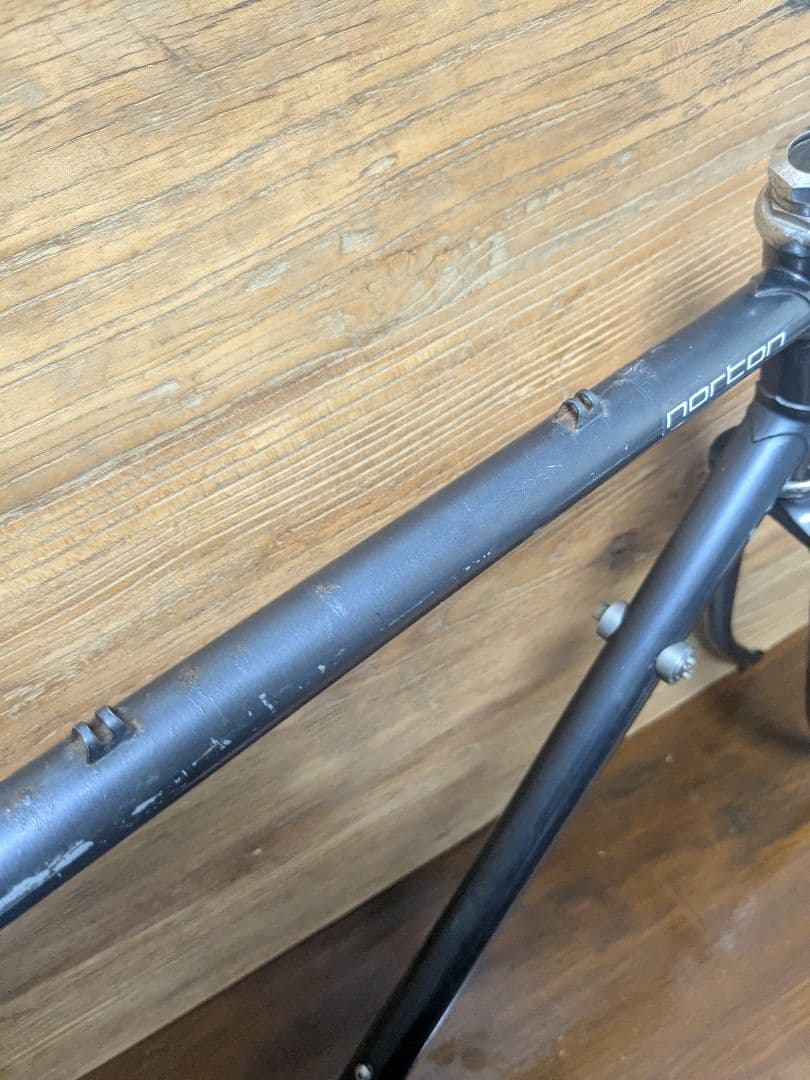 ノートン　タンゲ製　クロモリフレーム