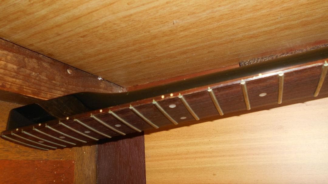 JV期かも？Fender ST556のネック