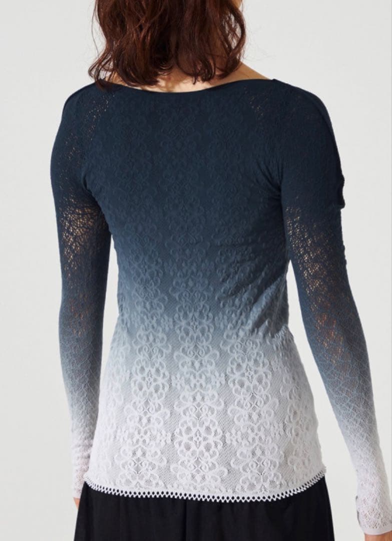 【新品タグ付き】Chacott チャコット　ノーソーイングニット定価16940円