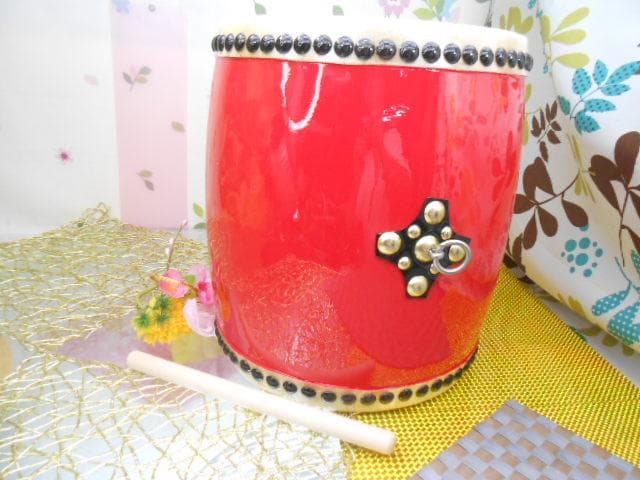 新品未使用(送料無料)19.800円　エイサー大太鼓30cm 撥付き