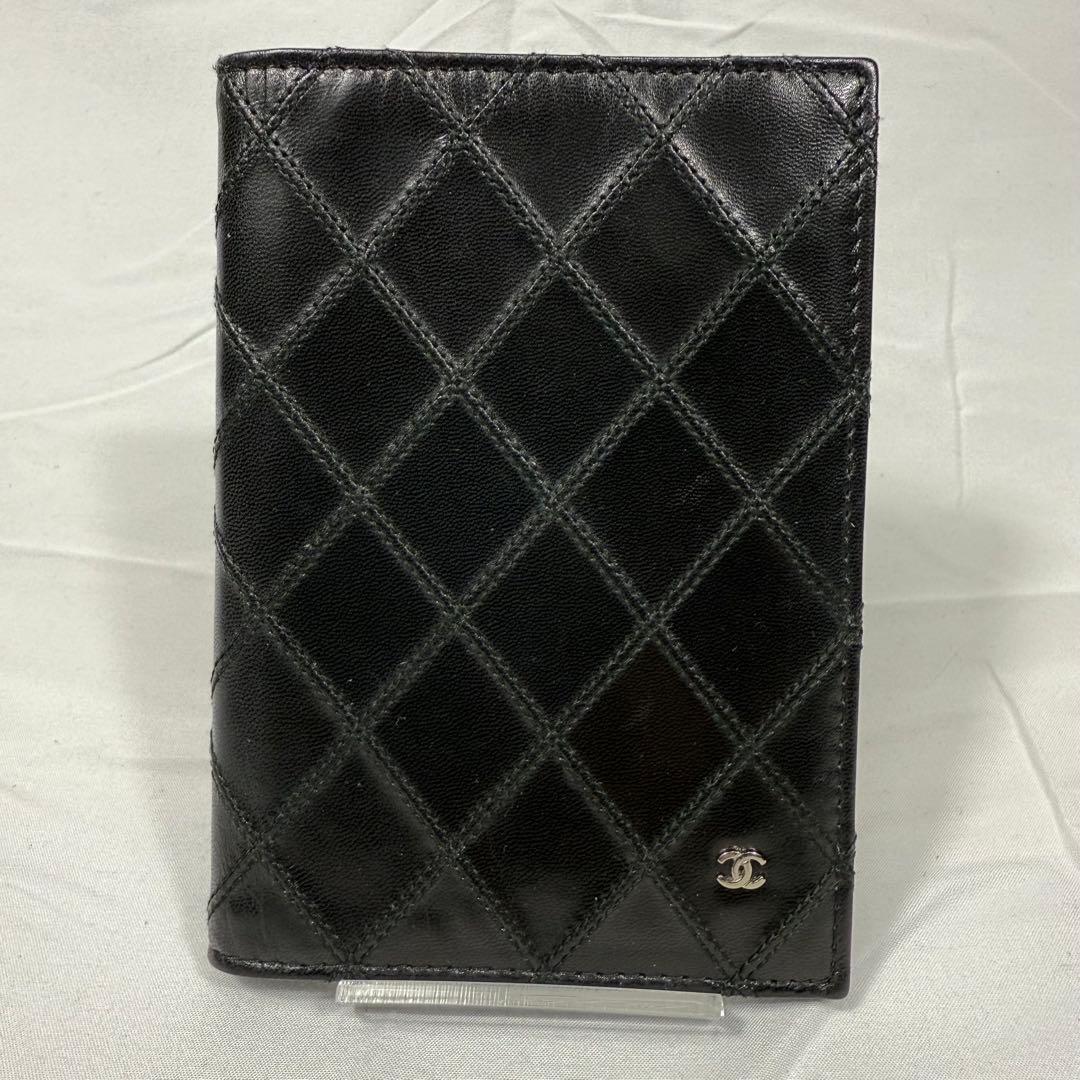【良品】CHANEL マトラッセ レザー パスポートケース ブラック