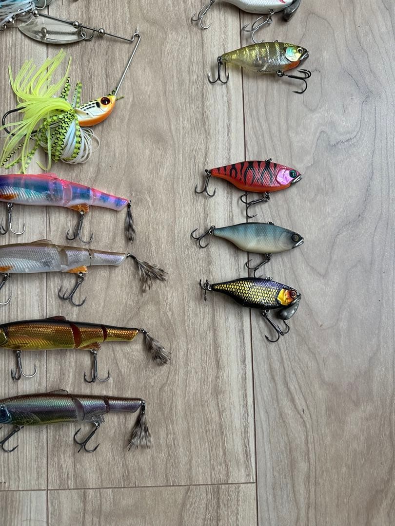 バス釣り　ハードルアー 24個セット