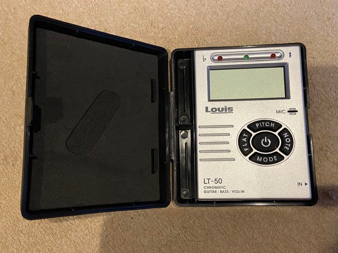 アコースティックギター　ソフトケース　チューナー　ピック付き