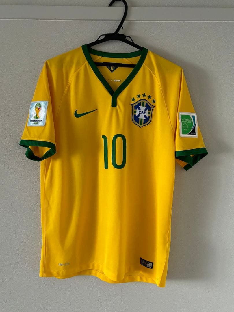 ネイマールユニフォーム