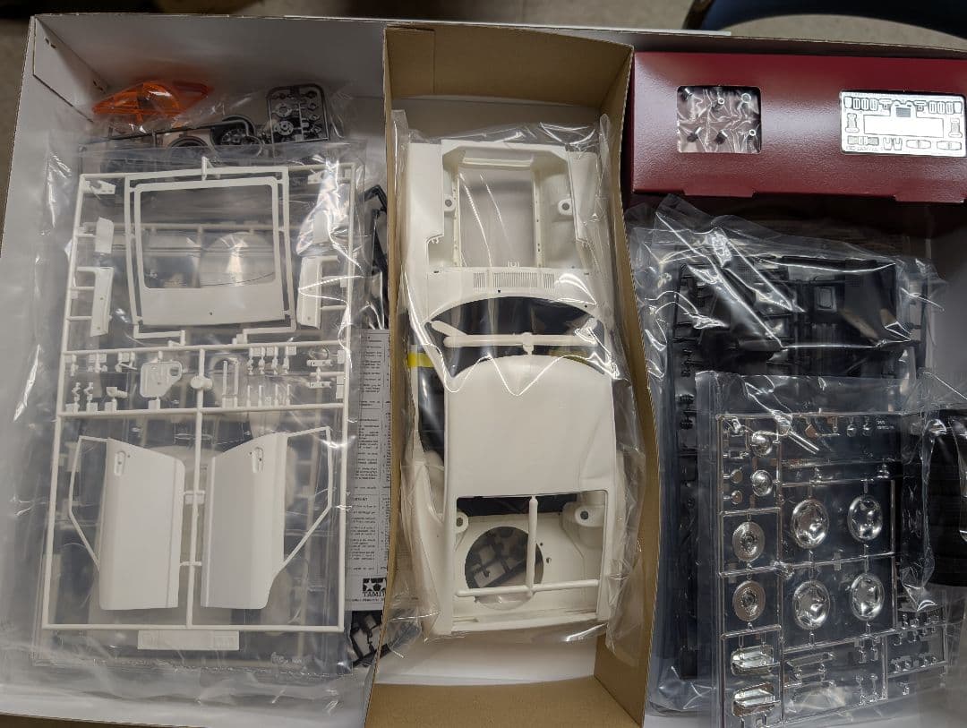 タミヤ　日産　フェアレディ240ZG 1/12