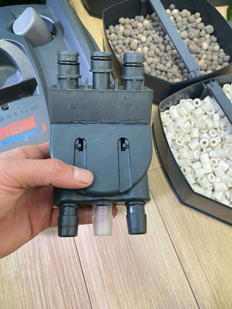 eheim 2080 (60hz) 中古