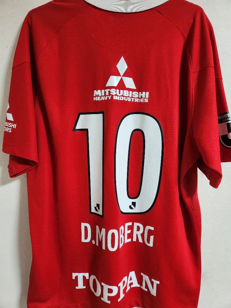 モーベルグ　浦和レッズ　2022　ユニフォーム
