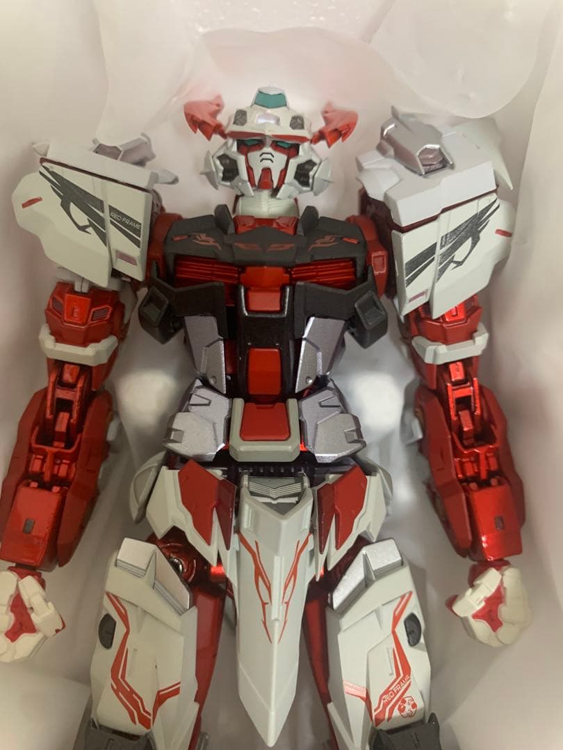 メタルビルド ガンダムアストレイ レッドドラゴニクス
