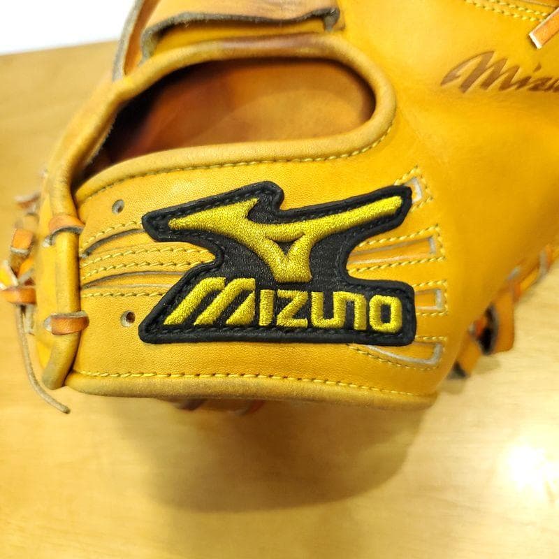 ミズノプロ 阿部慎之助モデル キャッチャーミット 硬式グローブ