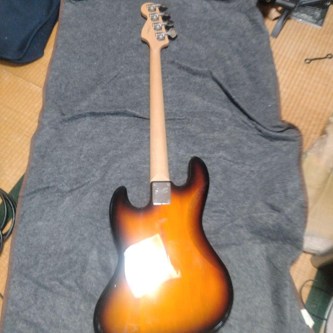 Squier Affinity Jazz Bass ジャズベース