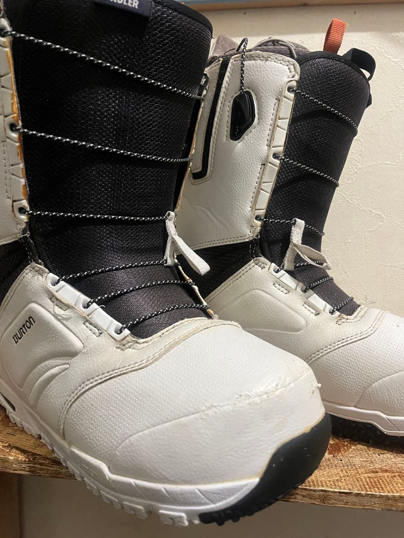 ワイドフィット！BURTON RULER アジアンフィット　25.5cm