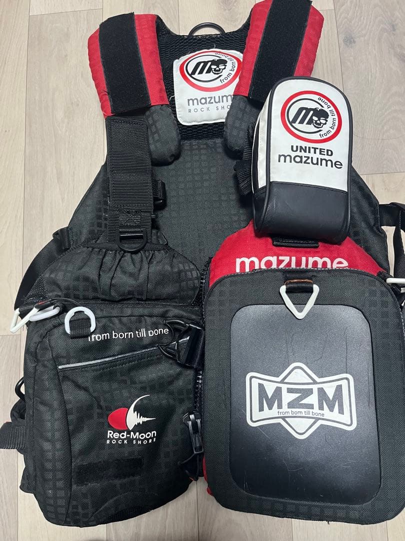 Red-Moon mazume フィッシングベスト