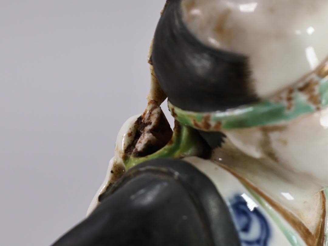 珍品　陶製　人形　「 大石由雄妓遊 」　在銘　置物　大石内蔵助　BK154