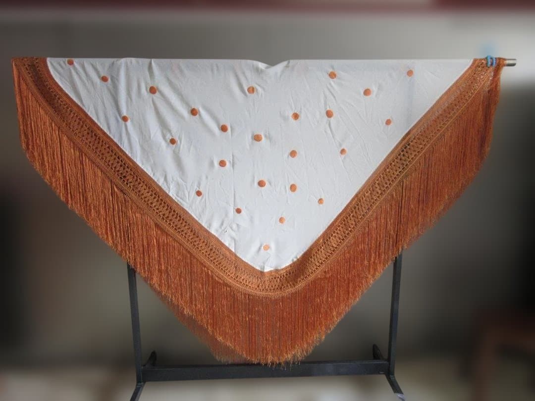 フラメンコ マントン