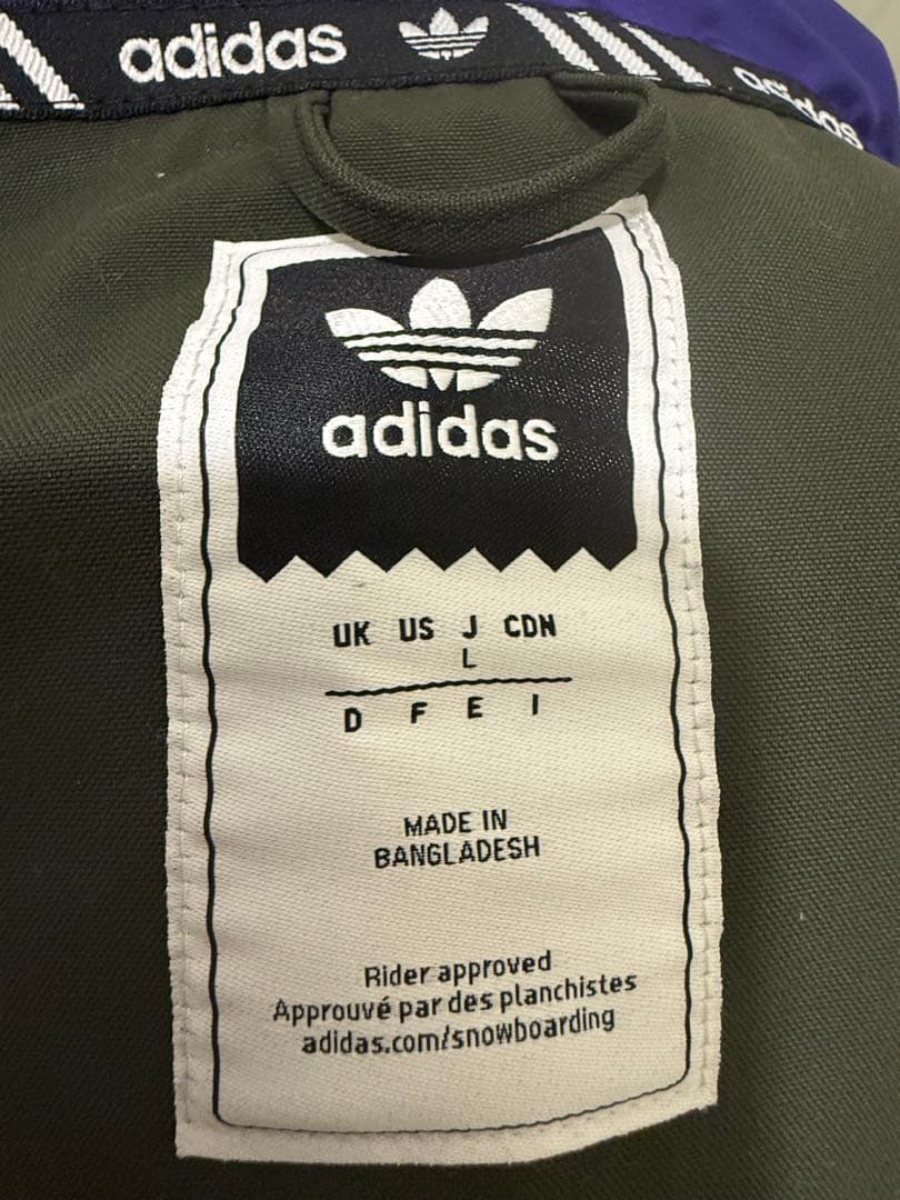 【美品】adidas ユーティリティジャケット　スノーボードウェア　スノーウェア