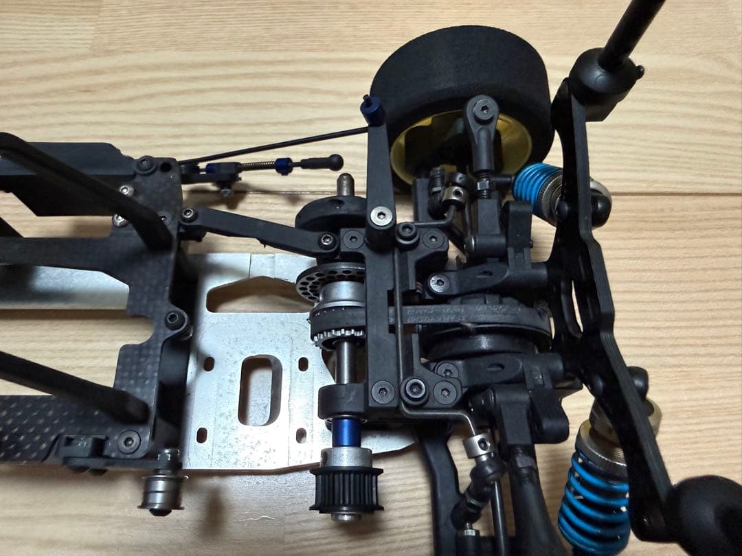 ラジコン　エンジン　KYOSHO V-One RRR Evo2