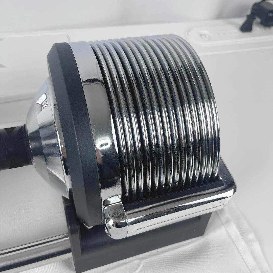 ①ライシン ヘリックスミラー ダンベル 32kg 可変式 1kg刻み