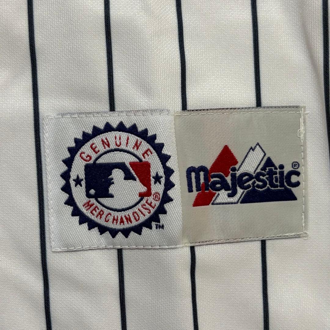 【新品・アメリカ購入】MLB× majesticヤンキース ユニフォーム