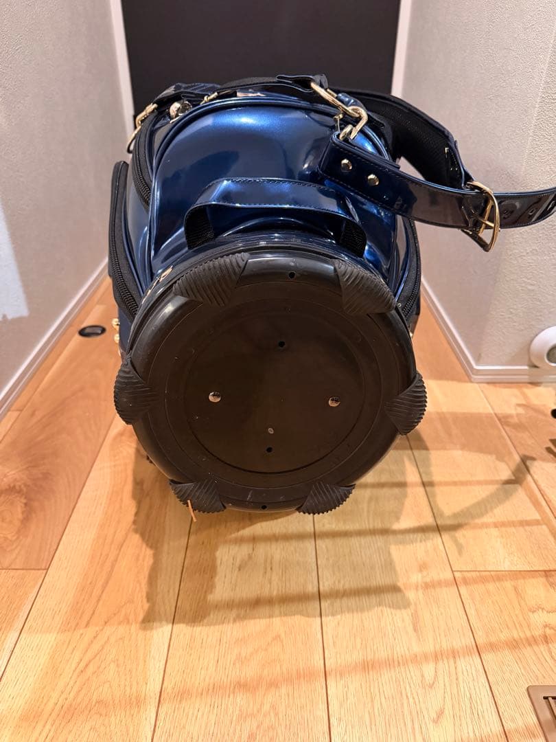 セントアンドリュース キャディバッグ 美品 ネームプレート有 ヘッドカバー4点付