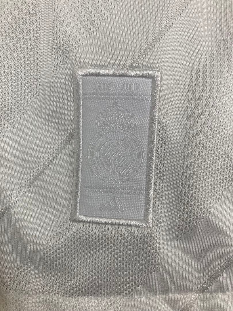 レアル・マドリード イスコ 22番　ユニフォーム