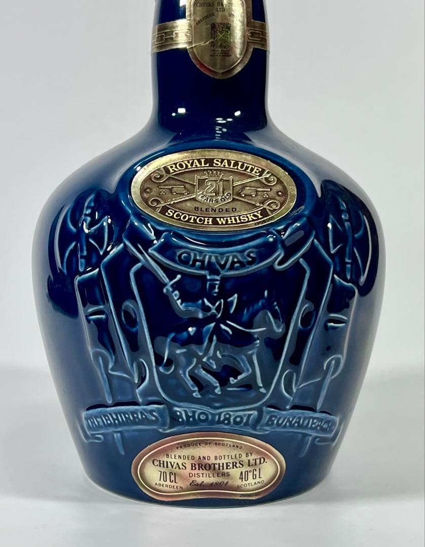 香心様ご検討中　【古酒】ロイヤルサルート21年 青 陶器ボトル【未開栓】