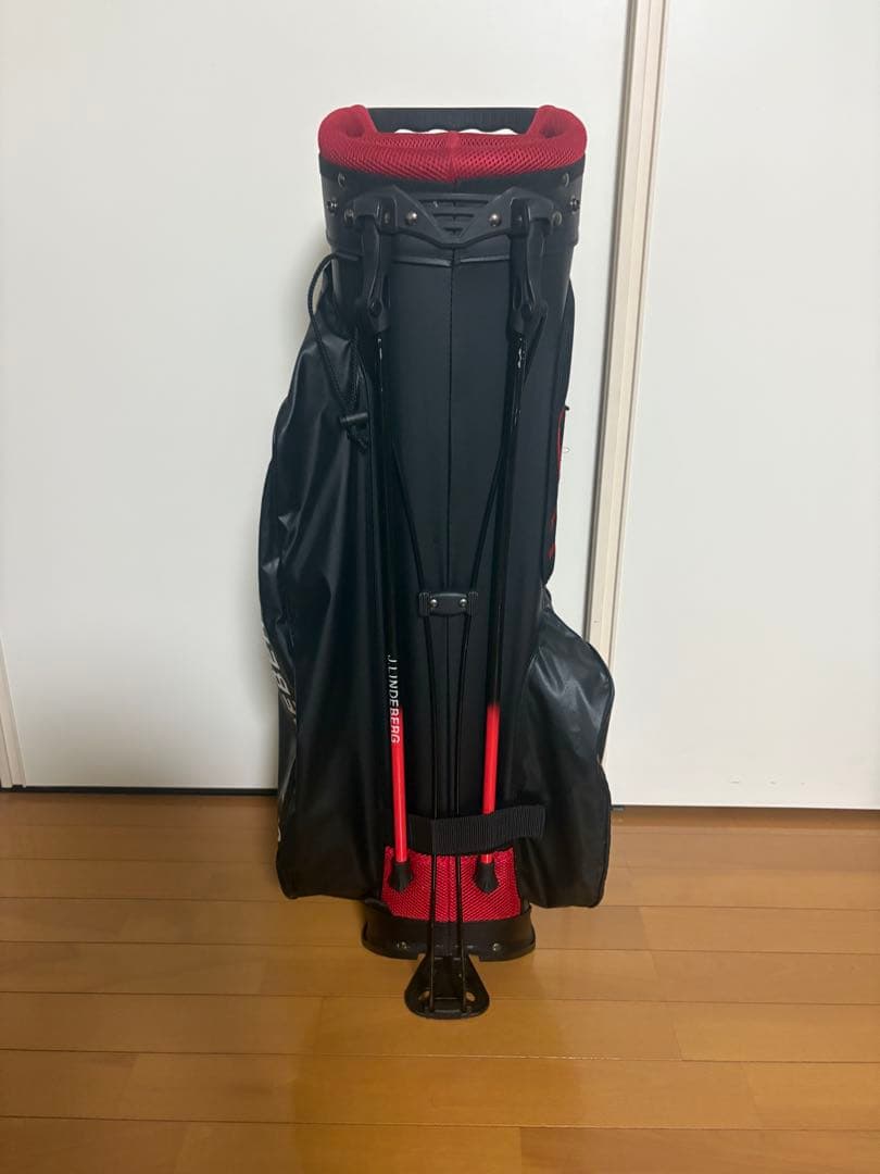 J.LINDEBERG キャディバッグ 黒/赤