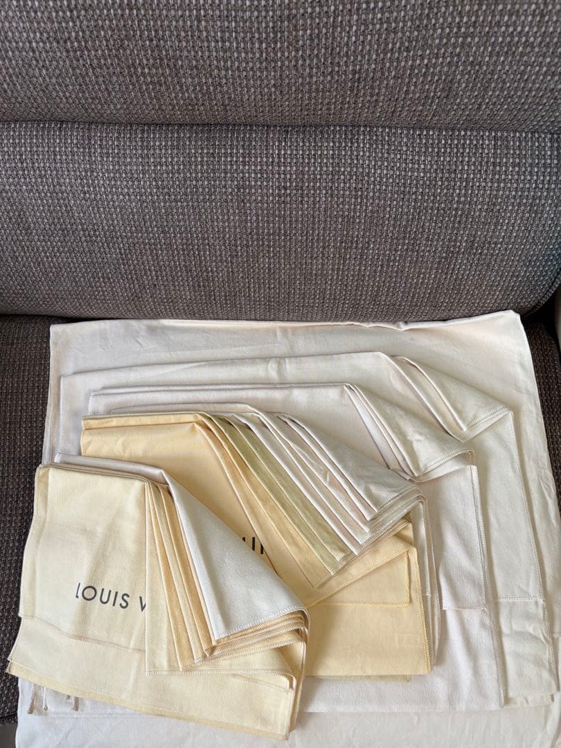 正規品　美品　ルイヴィトン　バッグ保存袋　23枚セット（特大、大、中、中、小）
