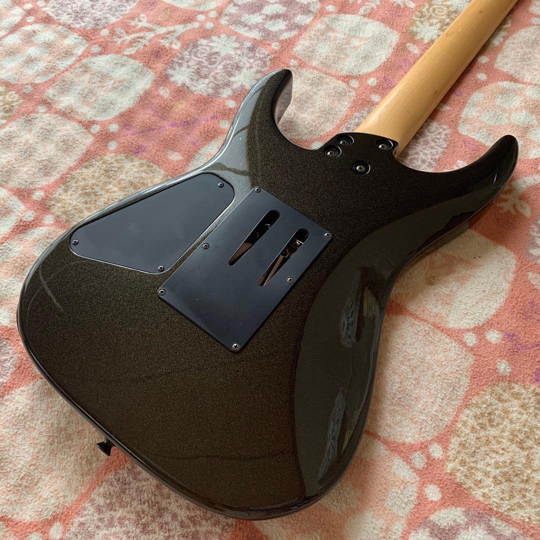 フェルナンデス リボルバー　FR シングルハム　フロイドローズ　ブラック